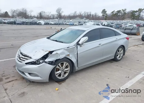 2011 Hyundai Sonata Limited z USA, uszkodzony, nr VIN 5NPEC4AC2BH104220